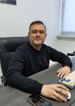 Директор